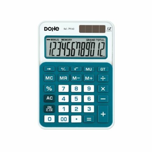 Calculadora sobremesa mediana de 12 dígitos en color azul y blanco. Apagado automático funciona a pilas y solar, teclas grandes con funciones de raiz cuadrada, mark up y 4 teclas de memoria. Medida 14,9 x 10,5 x 2,1 cm.